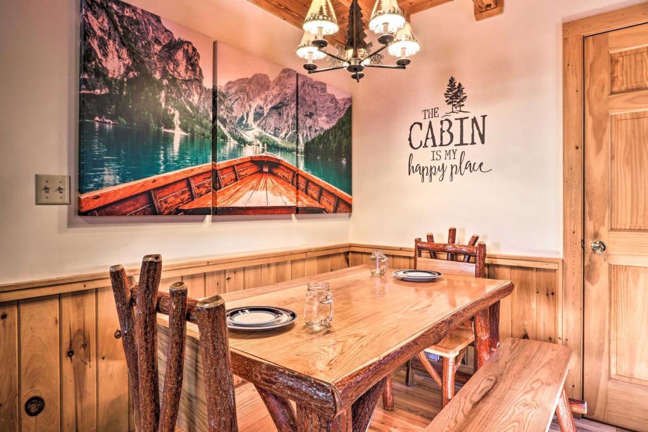 Cozy Cabin With Hot Tub In The Heart Of Pigeon Forge Villa Exteriör bild